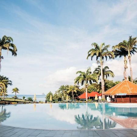 Au Beau Village Studio Avec Piscine Magnifique Сент-Люс Екстер'єр фото