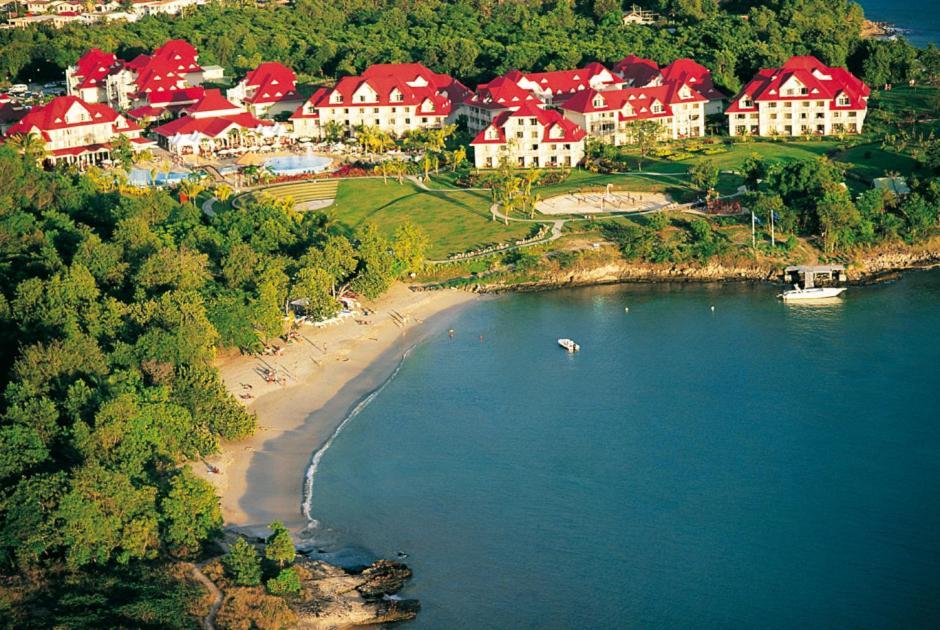 Au Beau Village Studio Avec Piscine Magnifique Сент-Люс Екстер'єр фото